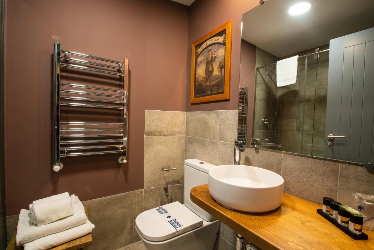 Sotopalacio Hsr Madrona Esterno foto