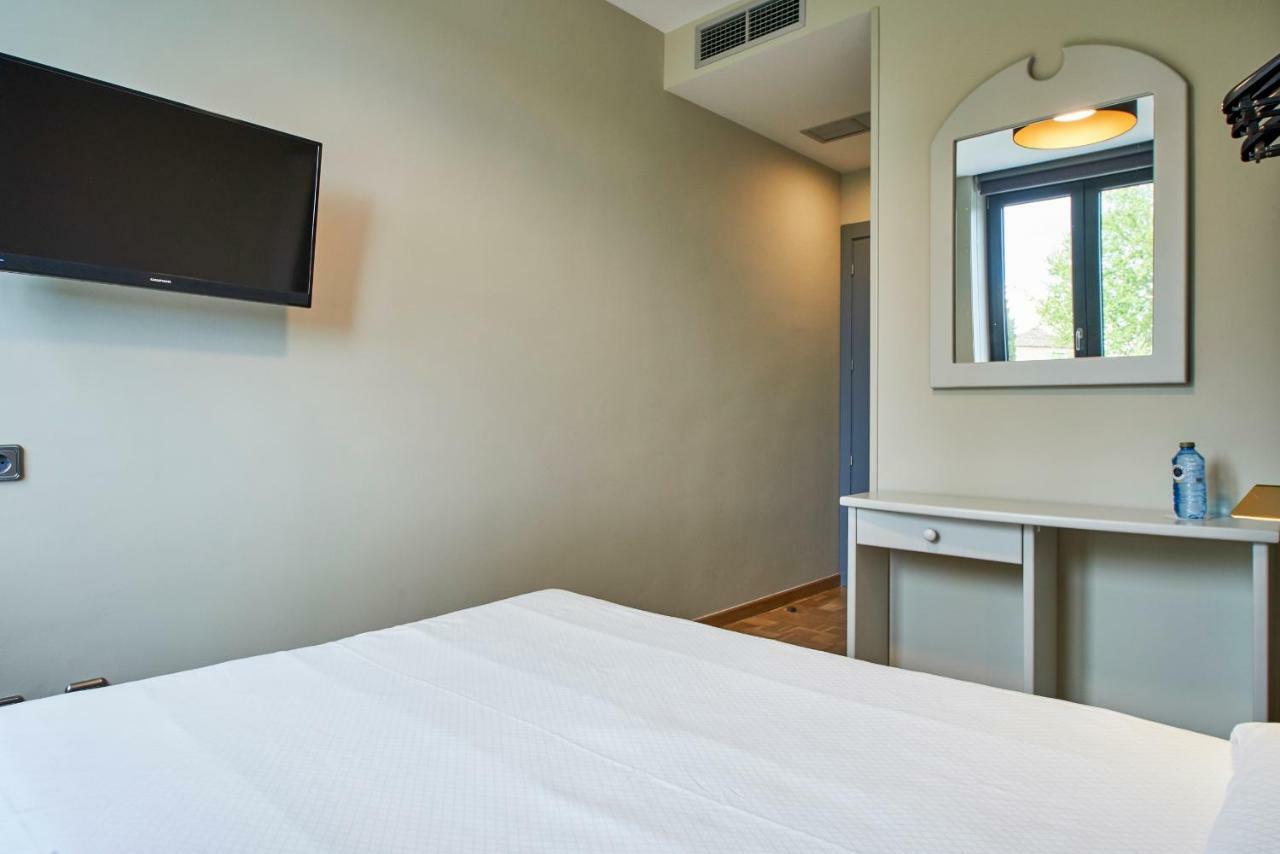 Sotopalacio Hsr Madrona Esterno foto